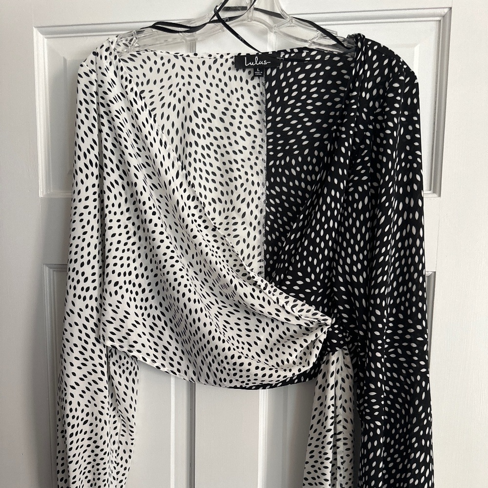 Lulus black and white blouse